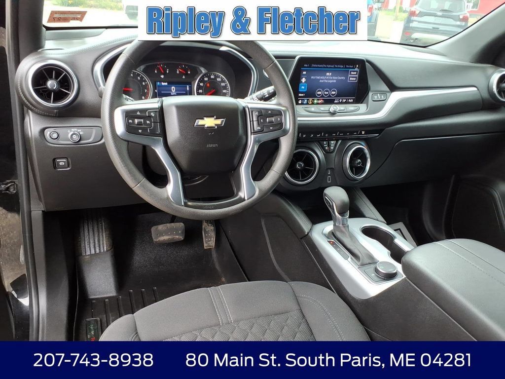 Used 2022 Chevrolet Blazer LT AWD/4WD image 15
