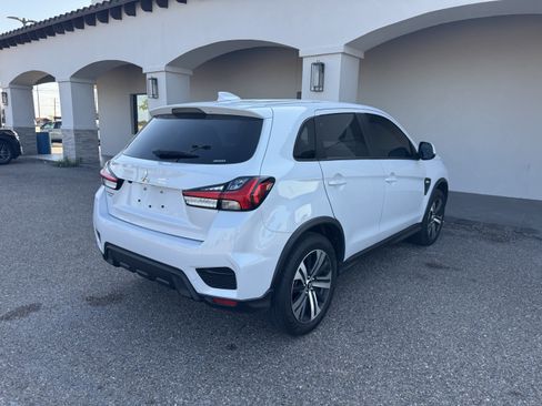 Used 2026 Mitsubishi Outlander Sport ES AWD/4WD image 4