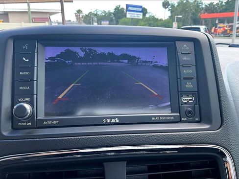 Used 2019 Dodge Grand Caravan SE FWD image 22