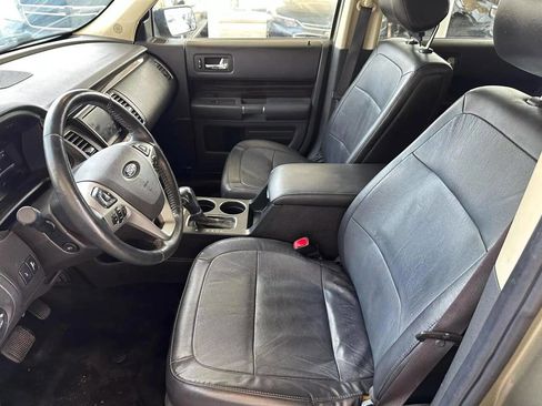 Used 2013 Ford Flex SEL image 7