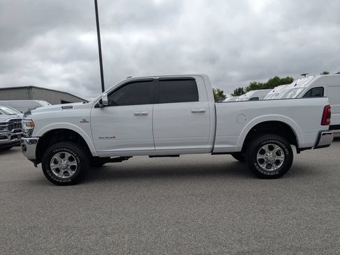 Used 2022 RAM 3500 Laramie AWD/4WD image 8