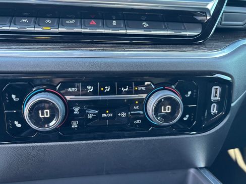 Used 2025 Chevrolet Silverado 1500 LT w/ Texas Edition Plus image 27