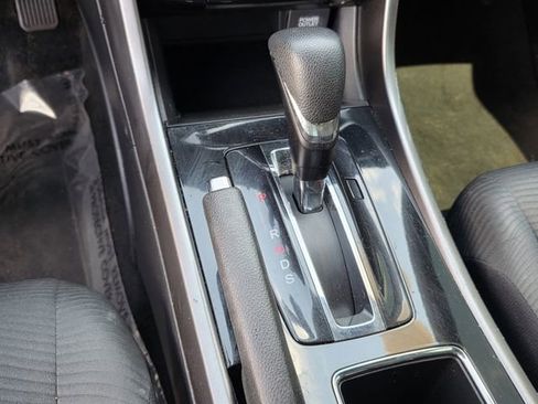 Used 2017 Honda Accord LX-S image 21