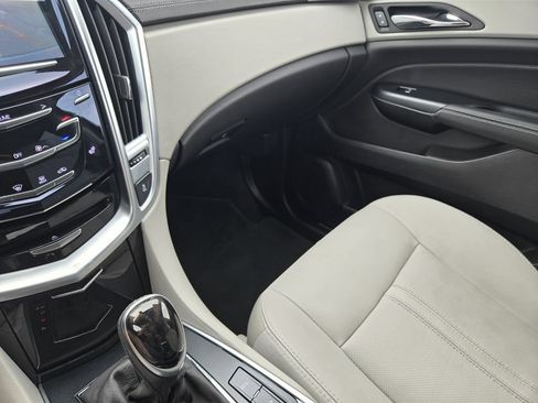 Certified 2016 Cadillac SRX Luxury AWD/4WD image 13
