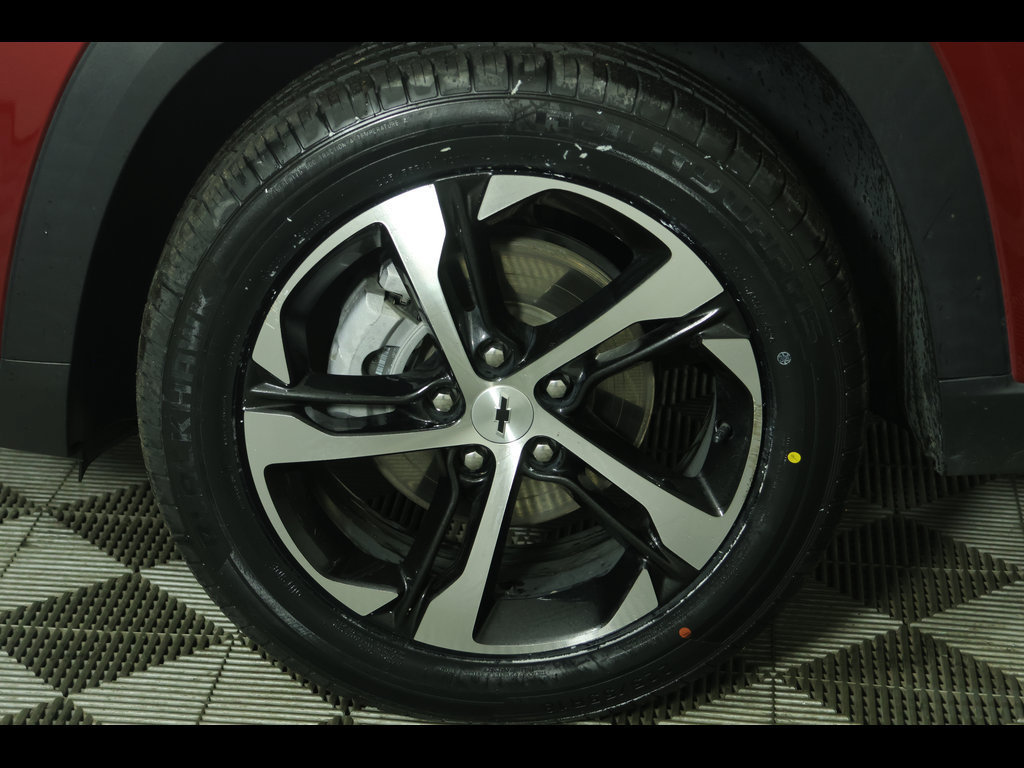 Used 2024 Chevrolet Trax RS w/ Driver Confidence Package FWD image 11