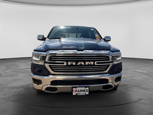 Used 2022 RAM 1500 Laramie AWD/4WD image 3
