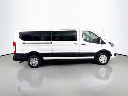 Used 2023 Ford Transit 350 XLT image 4