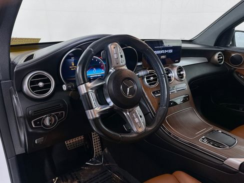 Certified 2022 Mercedes-Benz GLC 43 AMG 4MATIC image 9