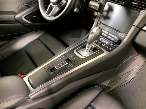 Certified 2017 Porsche 911 Carrera S RWD image 16