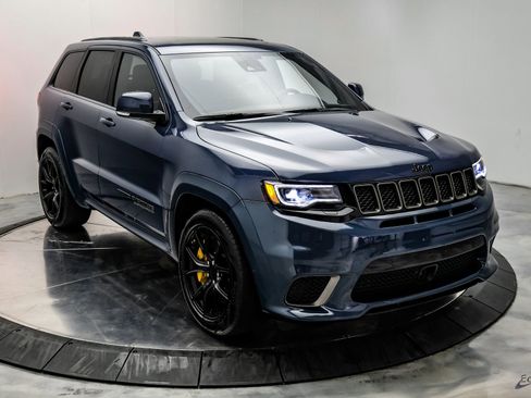 Used 2021 Jeep Grand Cherokee Trackhawk image 29
