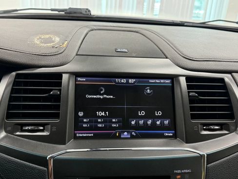 Used 2013 Lincoln MKS AWD image 31