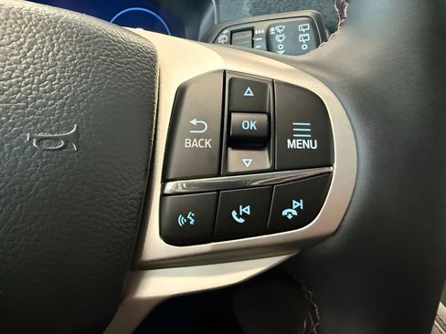 New 2026 Ford Explorer Active AWD/4WD image 27