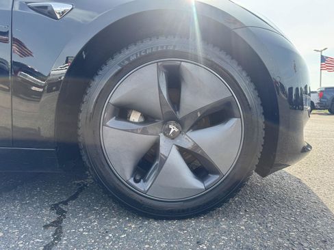 Used 2020 Tesla Model 3 Performance AWD/4WD image 9