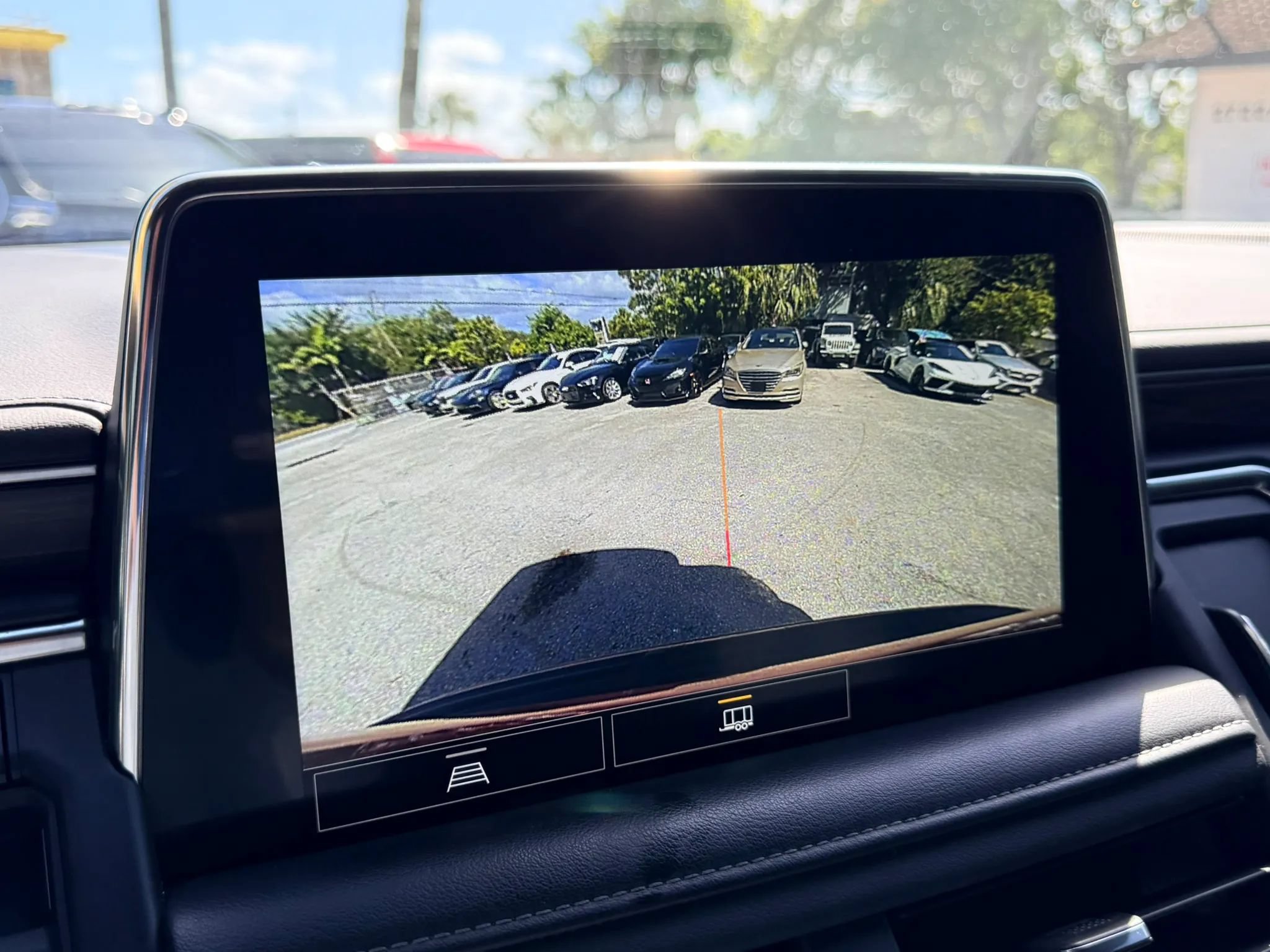 Used 2021 Chevrolet Tahoe LT RWD image 29