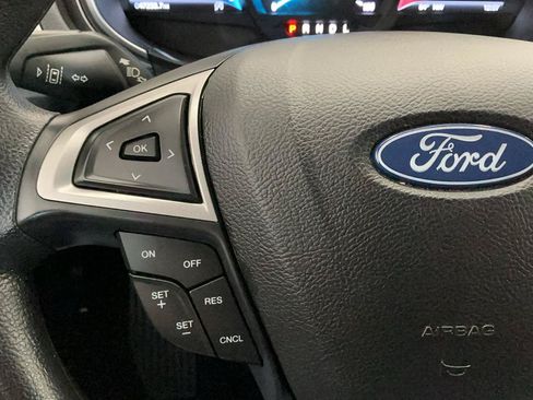 Used 2020 Ford Fusion SE FWD image 20