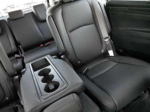 Certified 2026 Honda Odyssey EX-L image 14