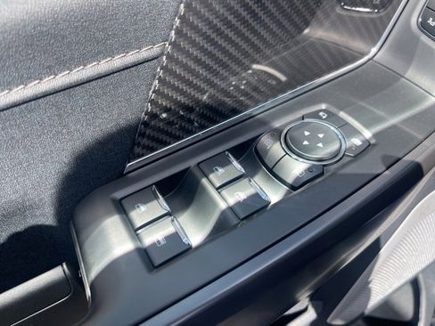 New 2025 Ford F150 Lariat w/ Equipment Group 502A High image 40