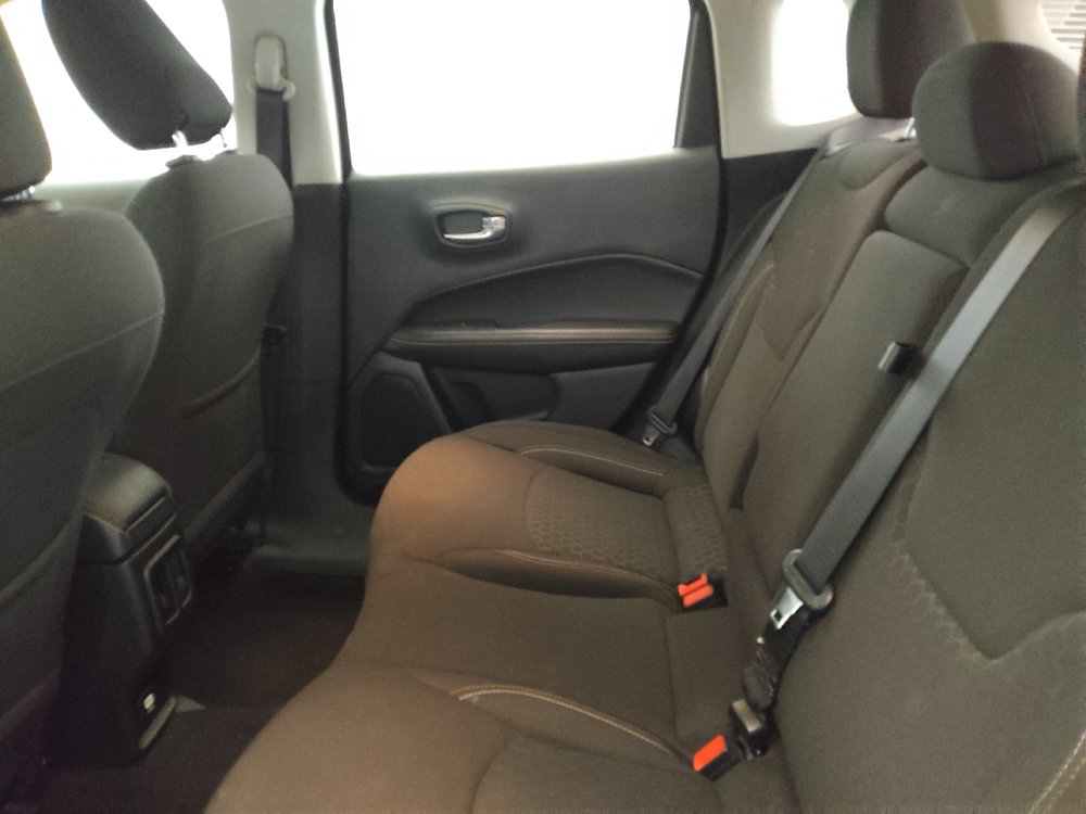 Used 2021 Jeep Compass Sport FWD image 18