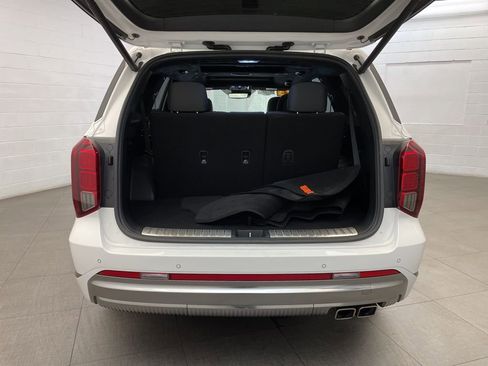 Used 2023 Hyundai Palisade Calligraphy image 26