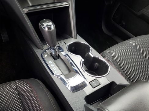 Used 2017 Chevrolet Equinox LT w/ Convenience Package image 28