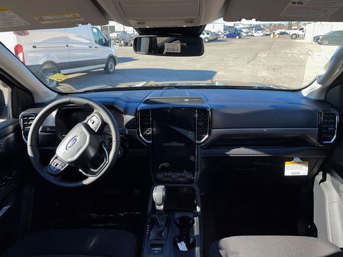 New 2025 Ford Ranger XLT w/ Equipment Group 301A High image 26