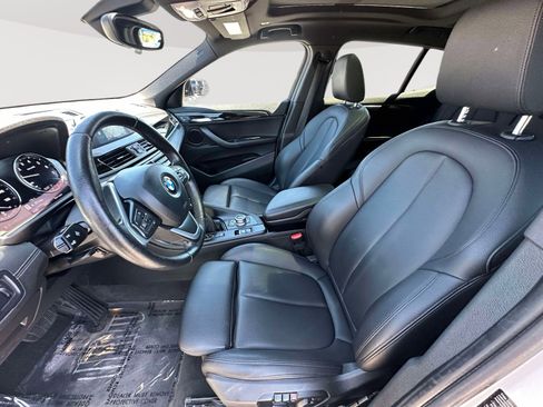 Used 2019 BMW X2 xDrive28i w/ Convenience Package AWD/4WD image 25