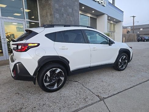 Used 2024 Subaru Crosstrek 2.5i Limited w/ Crosstrek Mirror Package image 25