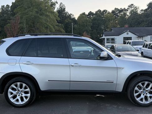 Used 2012 BMW X5 xDrive35i image 9