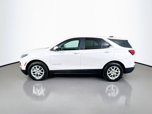 Used 2022 Chevrolet Equinox LT image 2