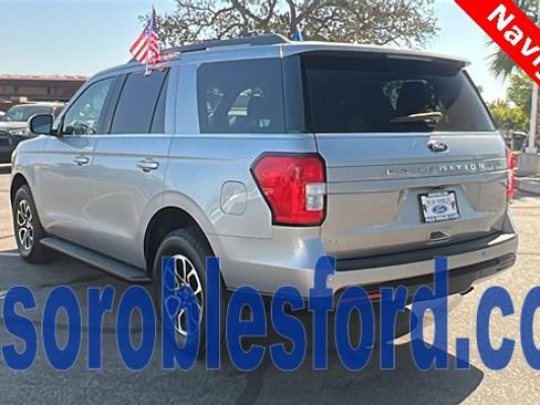 Certified 2024 Ford Expedition XLT image 5