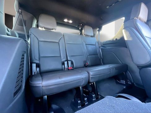 Used 2021 Chevrolet Tahoe High Country image 28