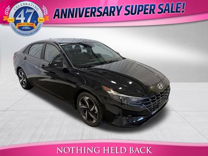 Used 2023 Hyundai Elantra SEL w/ Convenience Package