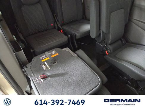 Used 2020 Ford Transit Connect XLT image 21