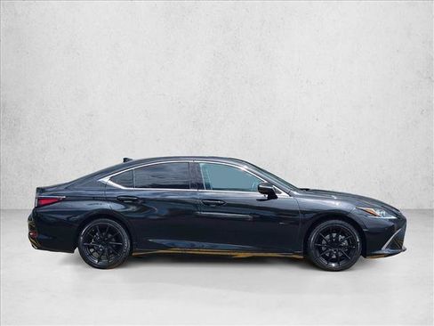 Used 2019 Lexus ES 350 w/ Premium Package FWD image 4