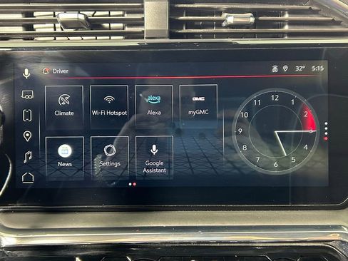 Used 2024 GMC Sierra 3500 Denali Ultimate image 20