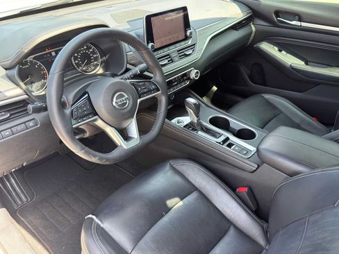 Used 2019 Nissan Altima 2.5 SL FWD image 8