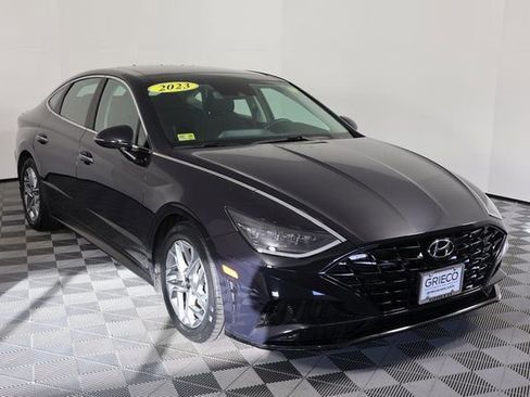 Used 2023 Hyundai Sonata SEL w/ Convenience Package image 1