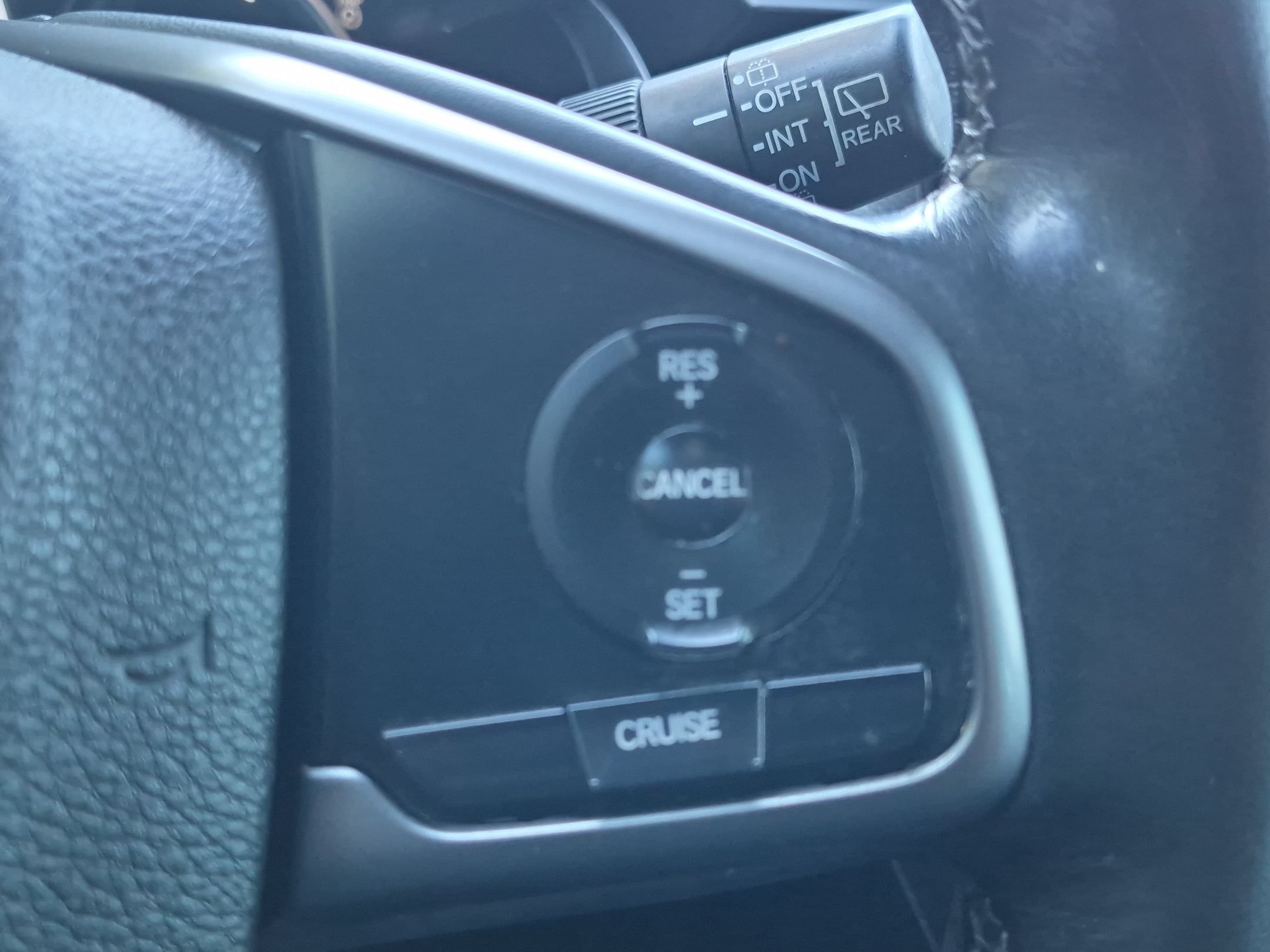 Used 2018 Honda Civic EX-L image 15
