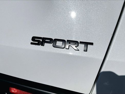 Used 2025 Honda HR-V Sport image 24