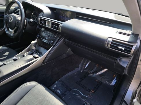 Used 2014 Lexus IS 250 w/ Navigation Package RWD image 32