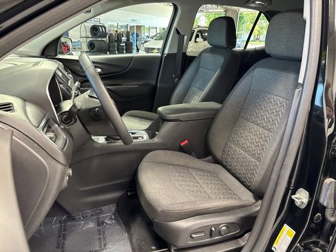Used 2022 Chevrolet Equinox LT AWD/4WD image 9