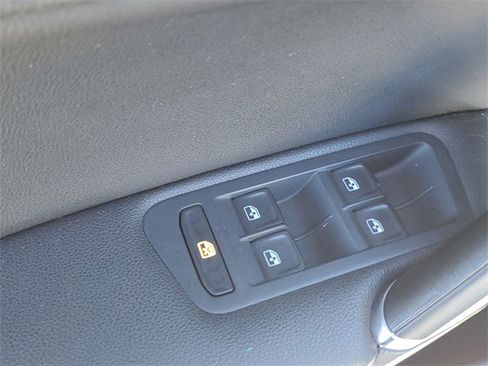 Used 2019 Volkswagen GTI Autobahn image 24