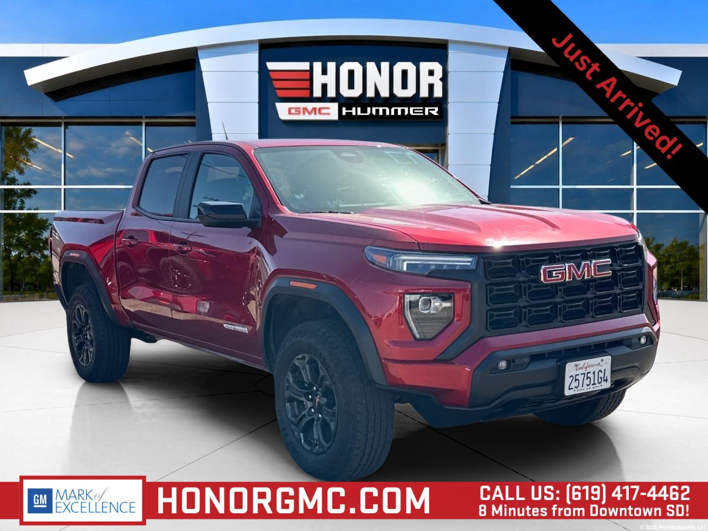 Used 2025 GMC Canyon Elevation w/ Convenience Package RWD image 1