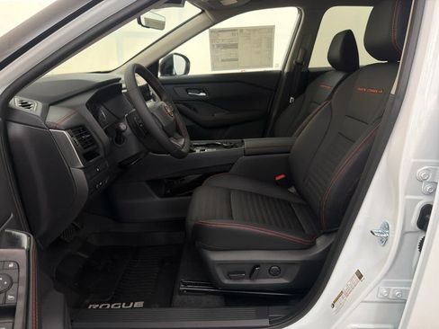New 2026 Nissan Rogue SV AWD/4WD image 14