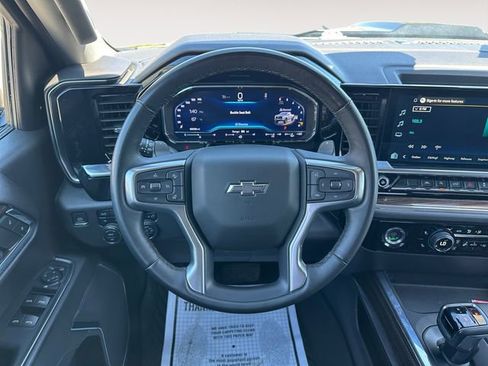 Used 2024 Chevrolet Silverado 1500 LT Trail Boss w/ Protection Package image 12