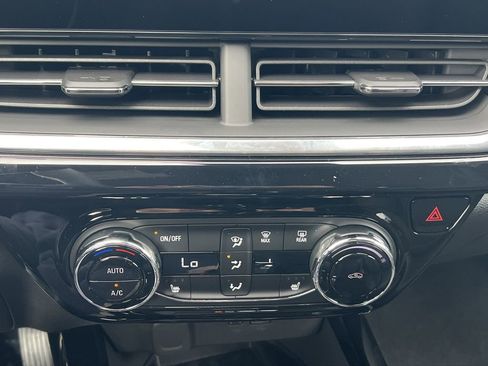 New 2026 Chevrolet Trax RS w/ Sunroof Package image 6