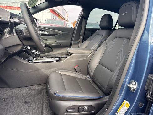 New 2026 Buick Envista Sport Touring w/ Convenience I Package image 15