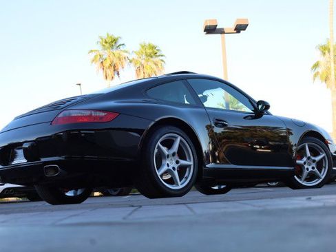 Used 2007 Porsche 911 Carrera RWD image 19