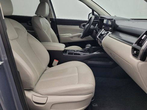 Used 2023 Kia Sorento S w/ Panoramic Sunroof Package image 21