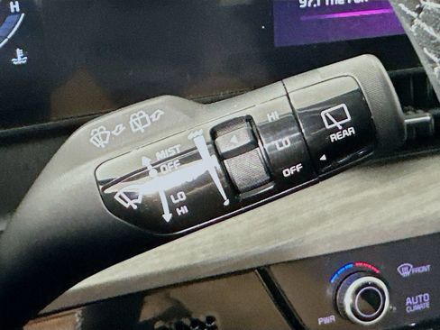 Used 2023 Kia Sportage X-Line w/ X-Line Premium Package AWD/4WD image 21